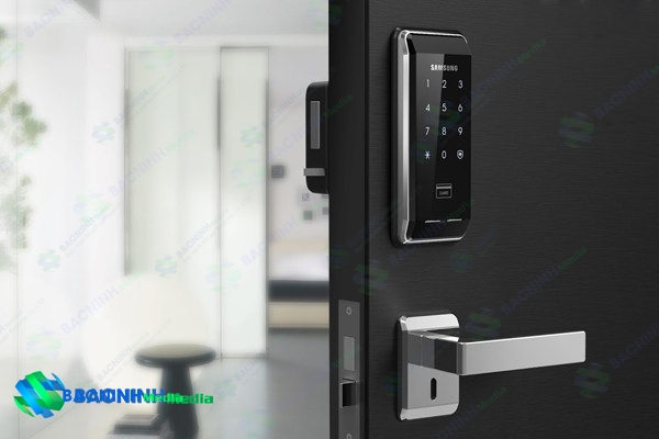 sử dụng khóa cửa từ chống trộm có an toàn