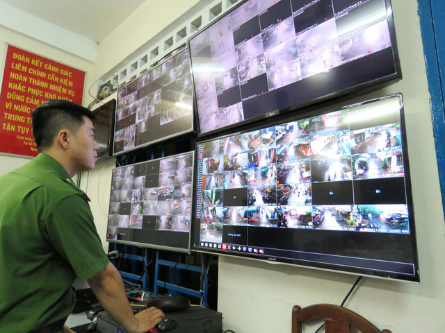 lắp đặt camera quan sát mắt thần
